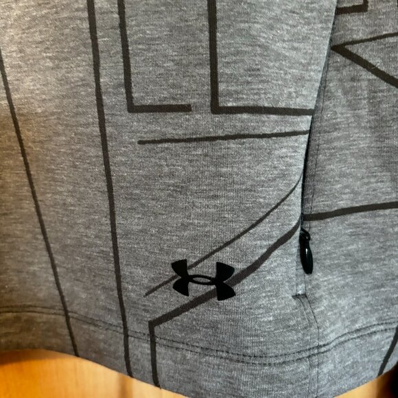 UA Under Armour Loose Fit Hoodie S Front Zipper Pocket Gray Black Thumbholes - Picture 2 of 9